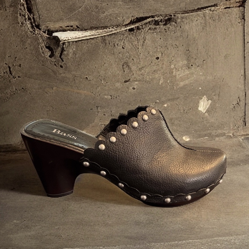 Bass Carli Clog